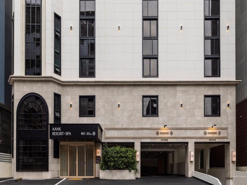 Anook Resort Spa Busan Haeundae image
