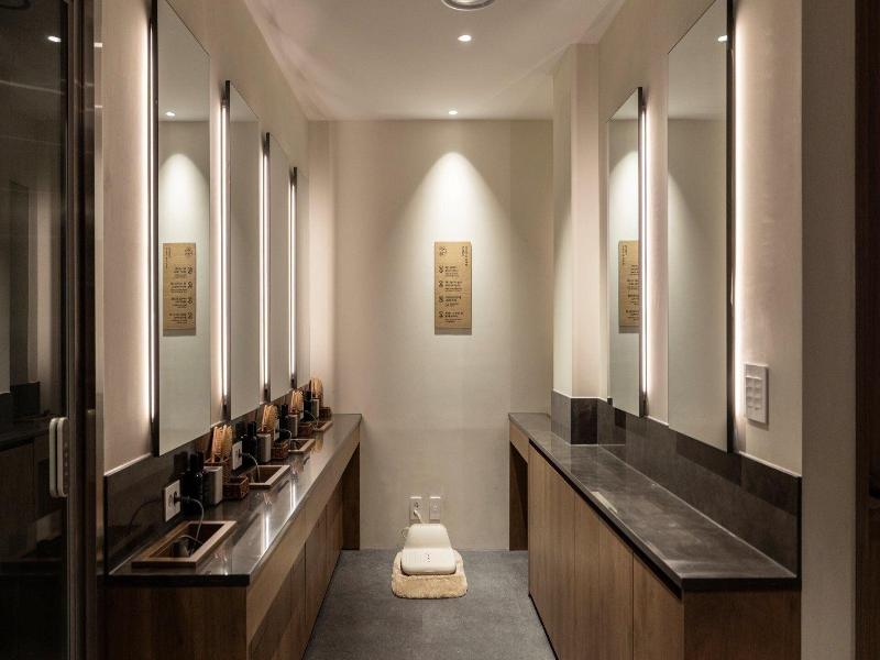 Anook Resort Spa Busan Haeundae image