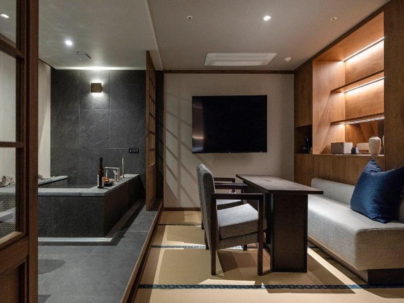 Anook Resort Spa Busan Haeundae image