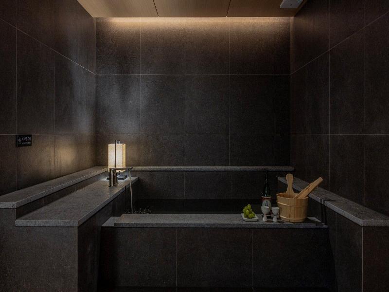 Anook Resort Spa Busan Haeundae image