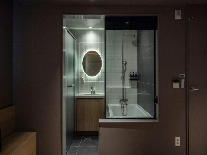 Anook Resort Spa Busan Haeundae image