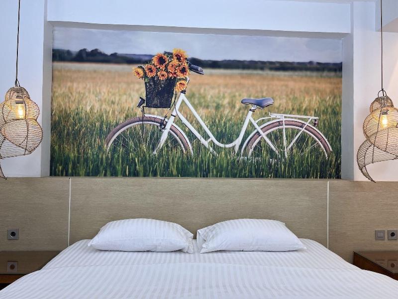 Fastrooms Bekasi Hotel image