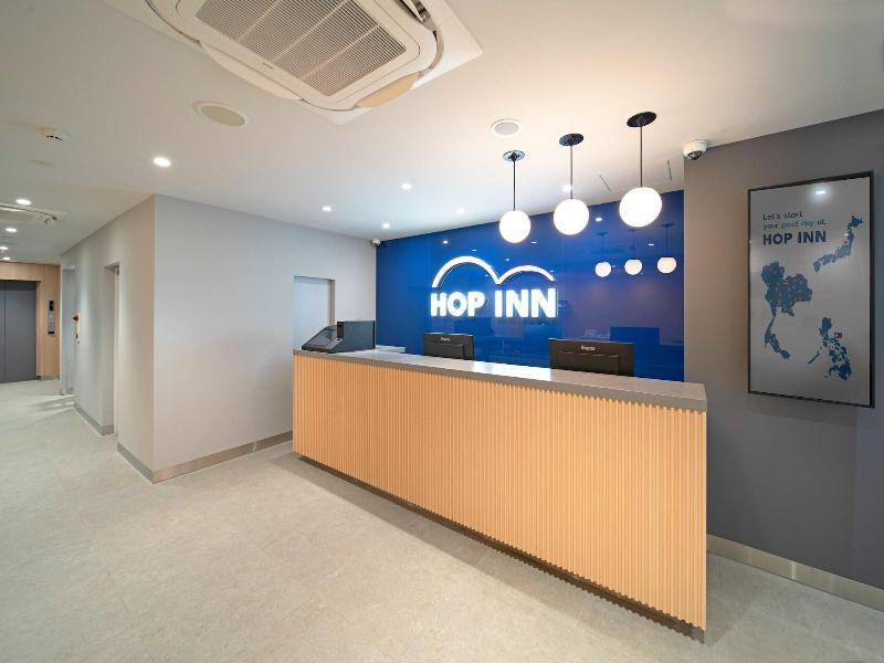 Hop Inn Tokyo Ueno image
