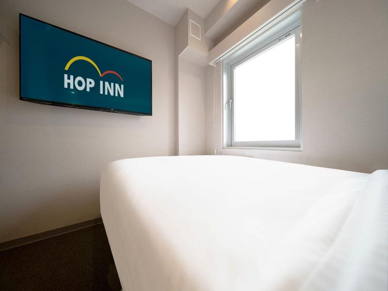 Hop Inn Tokyo Ueno image