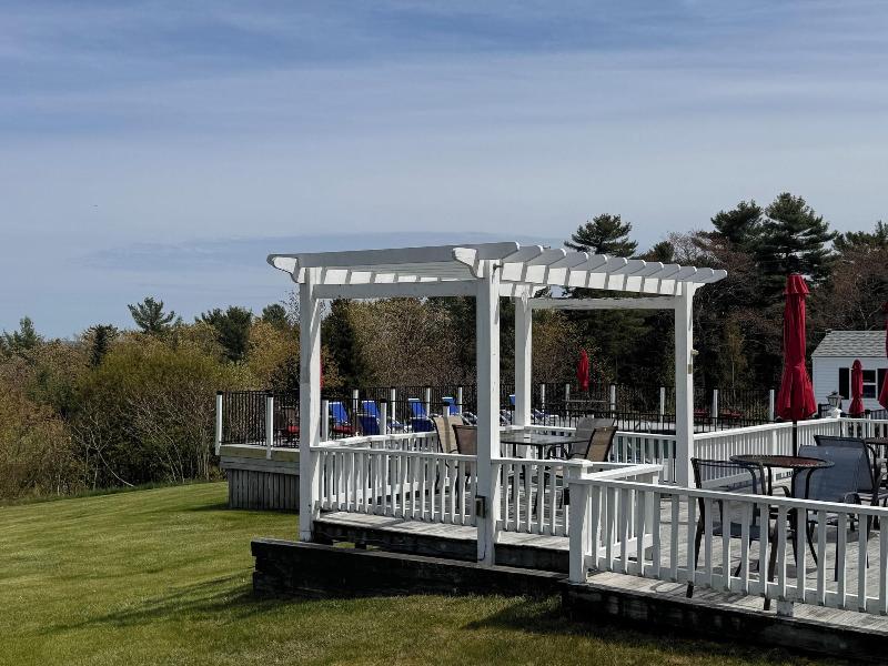 Acadia Ocean View Hotel