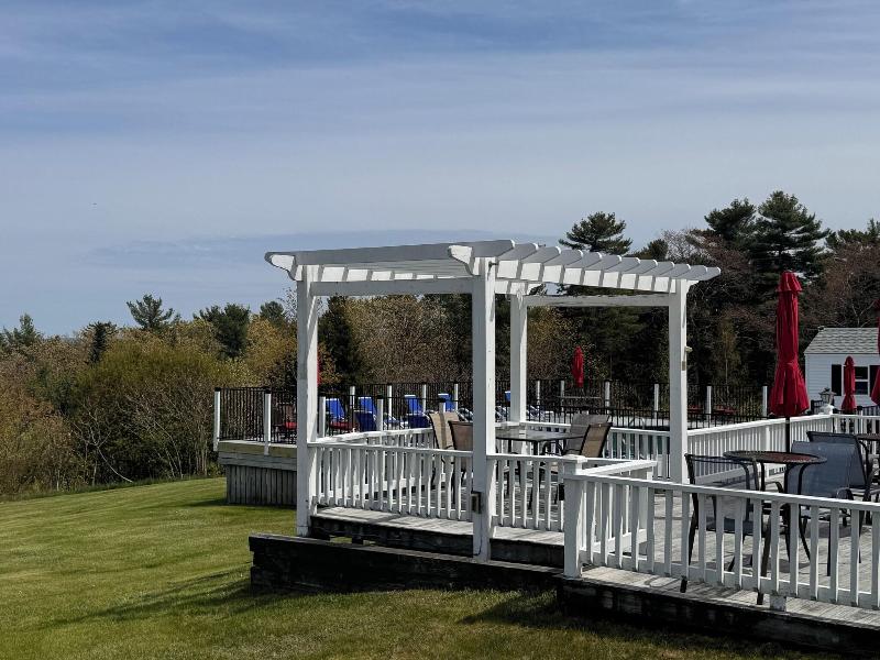 Acadia Ocean View Hotel