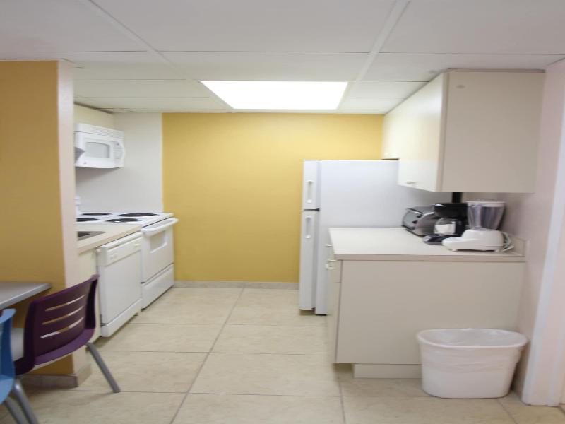 Canada House Pompano Beach image