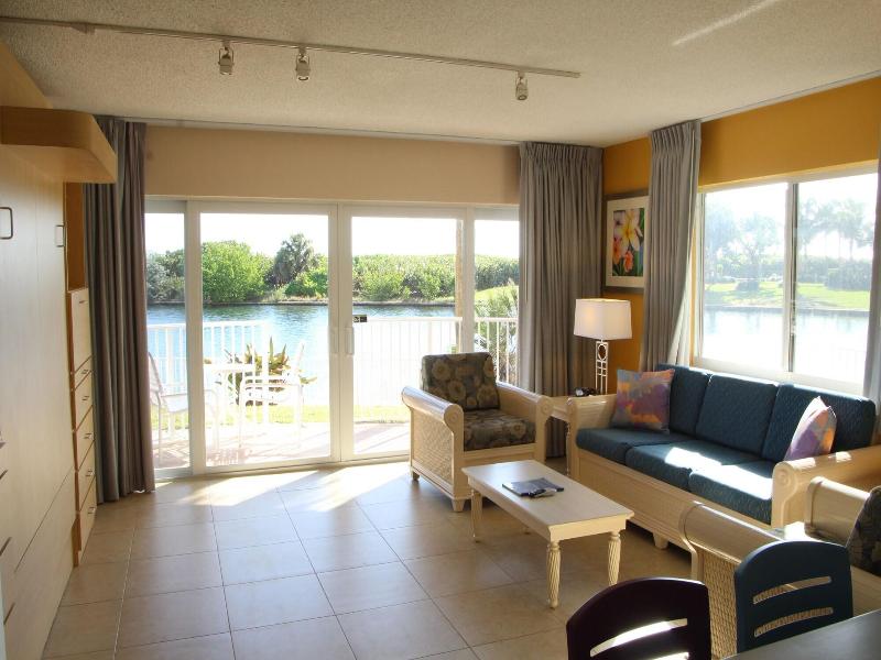 Canada House Pompano Beach image
