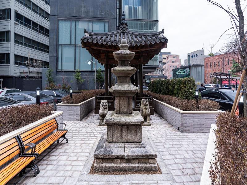 The Prima Hotel Jongno image