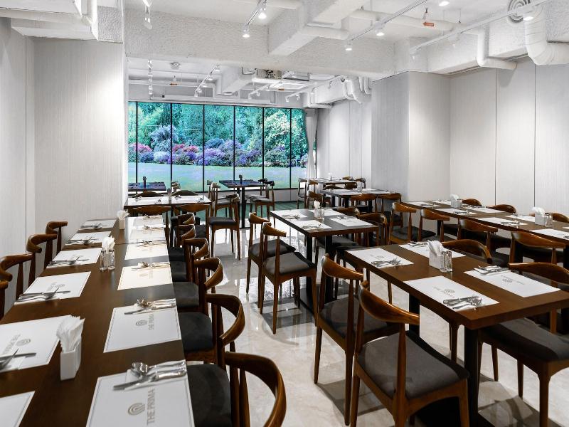 The Prima Hotel Jongno image