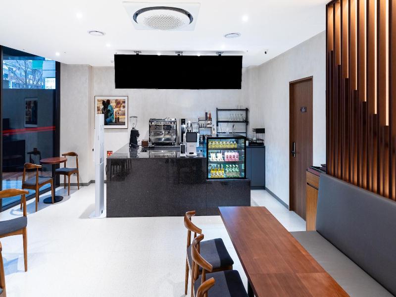 The Prima Hotel Jongno image