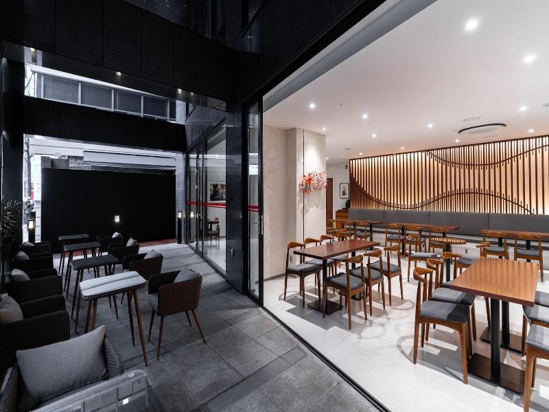 The Prima Hotel Jongno image