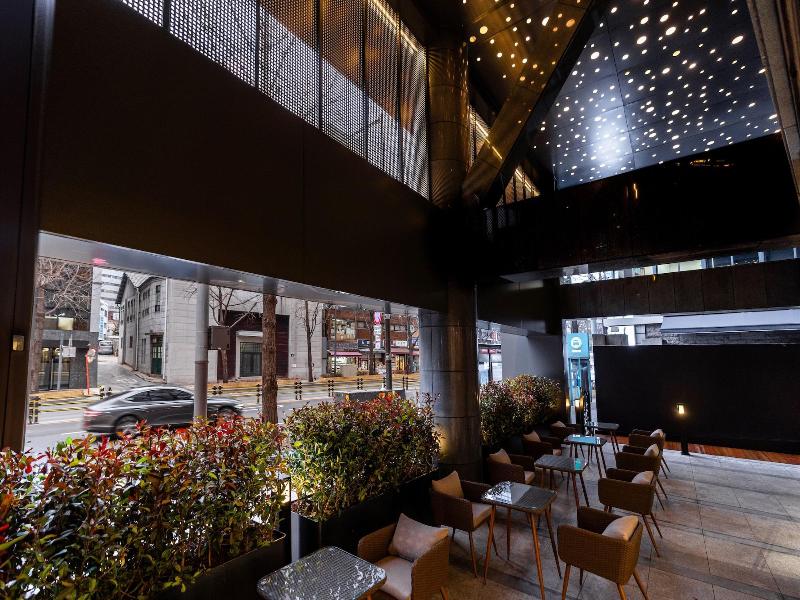 The Prima Hotel Jongno image