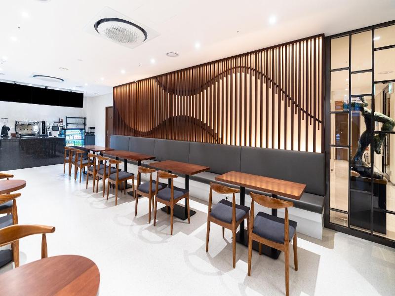 The Prima Hotel Jongno image