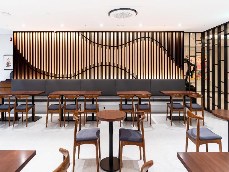 The Prima Hotel Jongno image