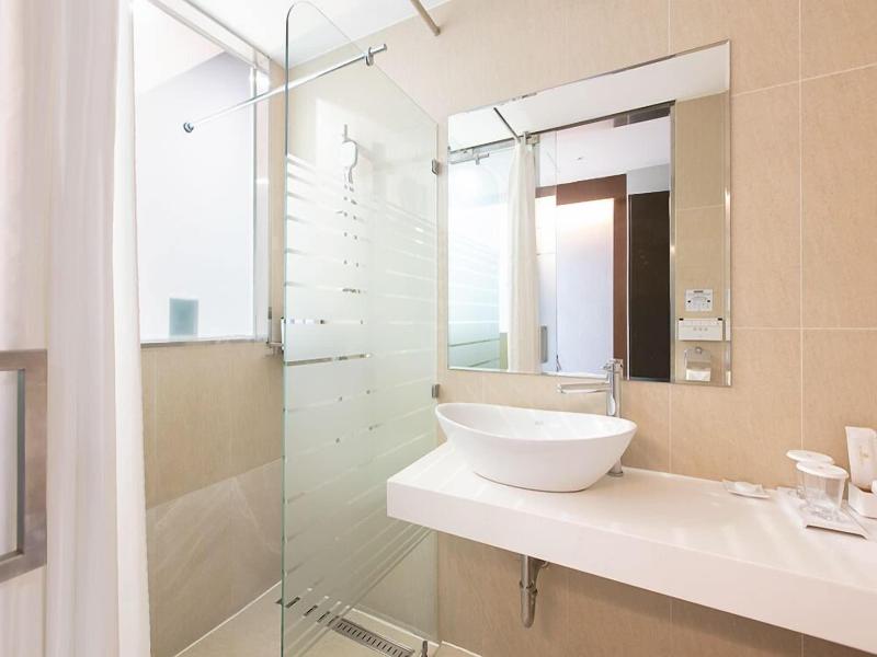 The Prima Hotel Jongno image
