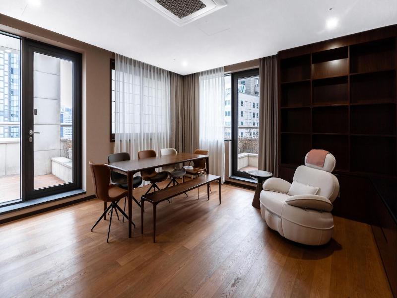 The Prima Hotel Jongno image