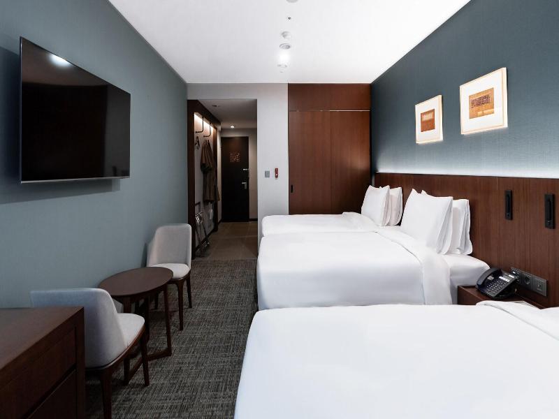 The Prima Hotel Jongno image