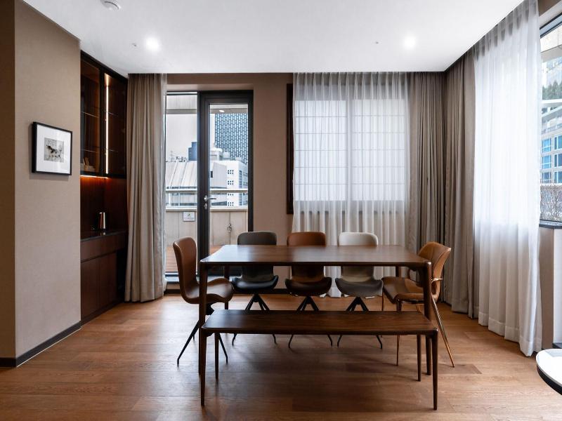 The Prima Hotel Jongno image