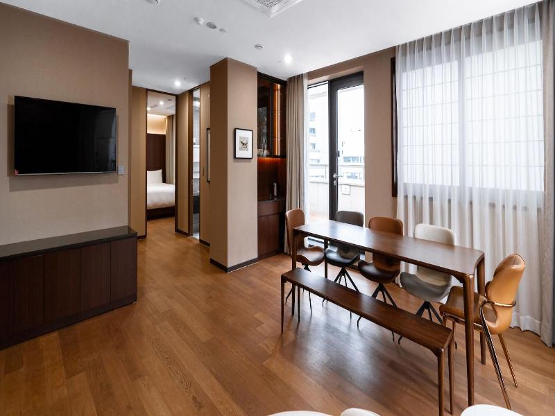 The Prima Hotel Jongno image
