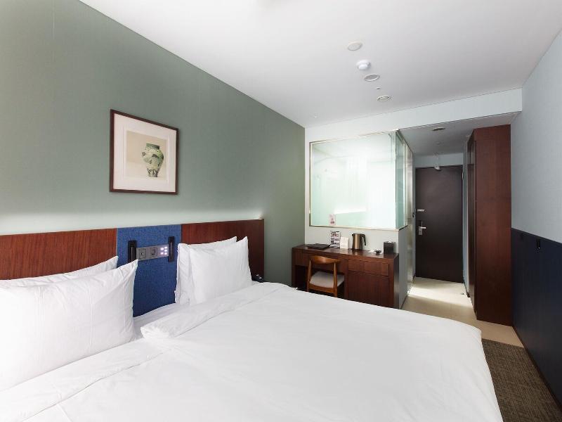 The Prima Hotel Jongno image