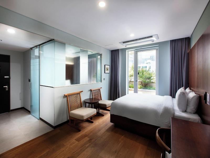 The Prima Hotel Jongno image