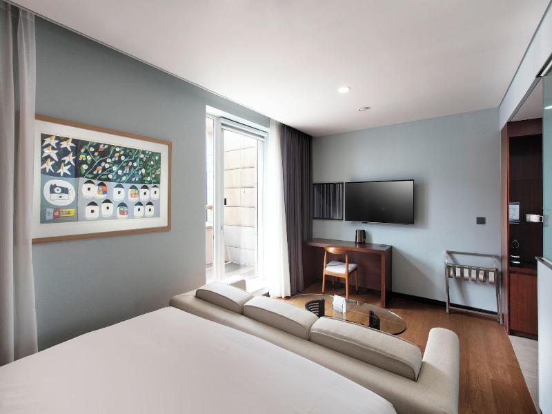 The Prima Hotel Jongno image