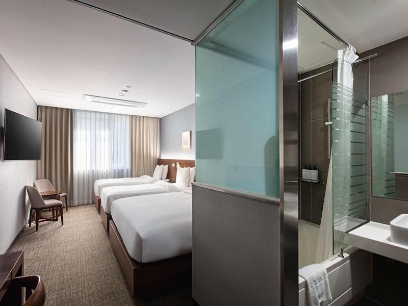 The Prima Hotel Jongno image