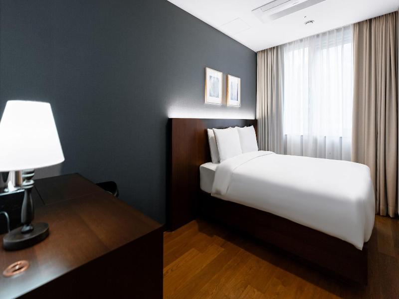 The Prima Hotel Jongno image