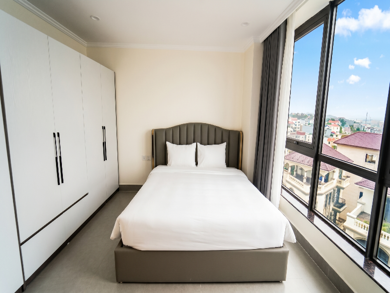 D'lioro Hotel And Resort image