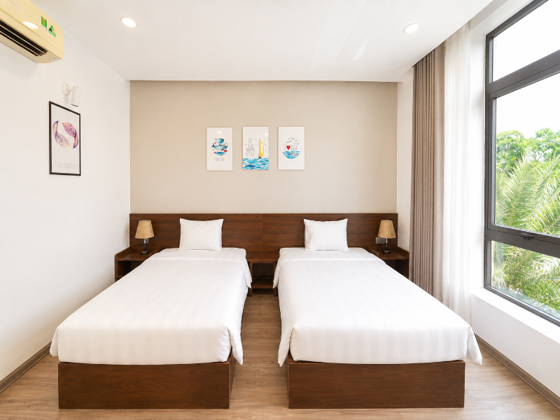 D'lioro Hotel And Resort image