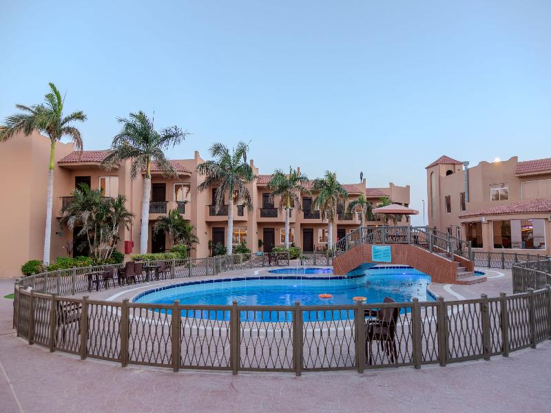 Alahlam Chalets For Holiday Homes image
