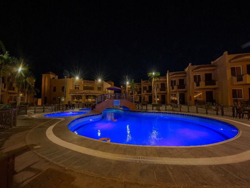 Alahlam Chalets For Holiday Homes image