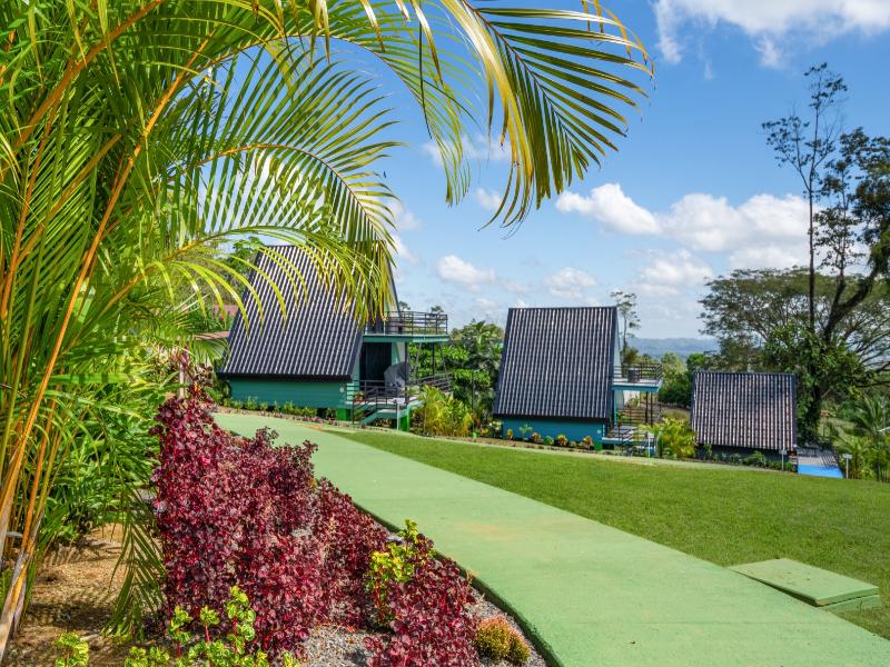 Junglo Resort & Spa image