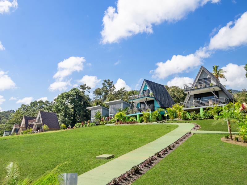 Junglo Resort & Spa image