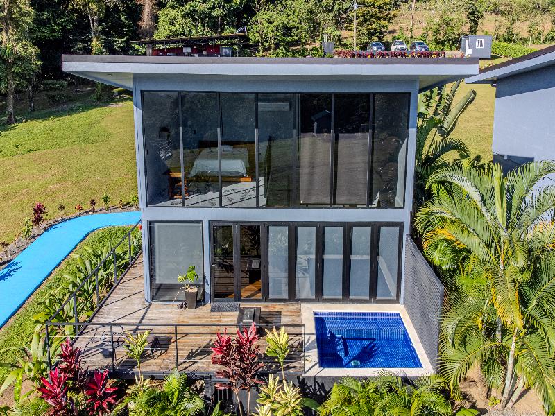 Junglo Resort & Spa image