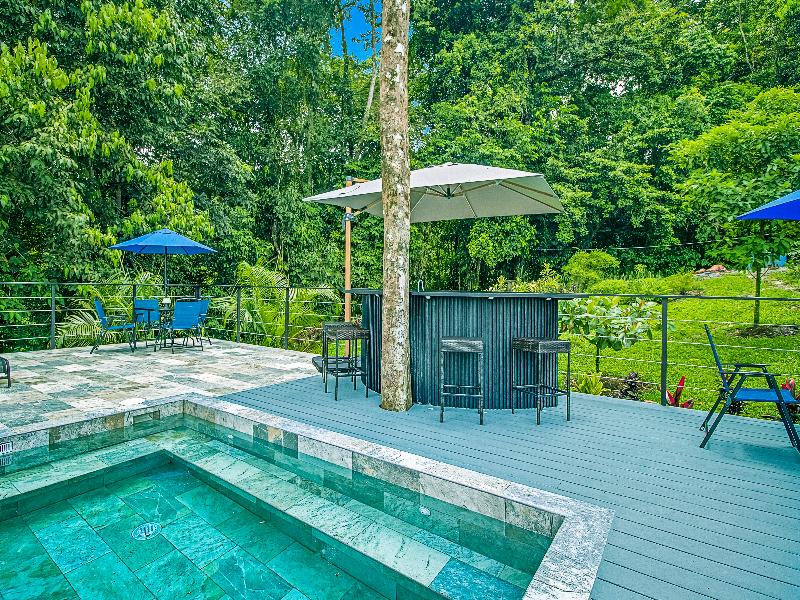 Junglo Resort & Spa image