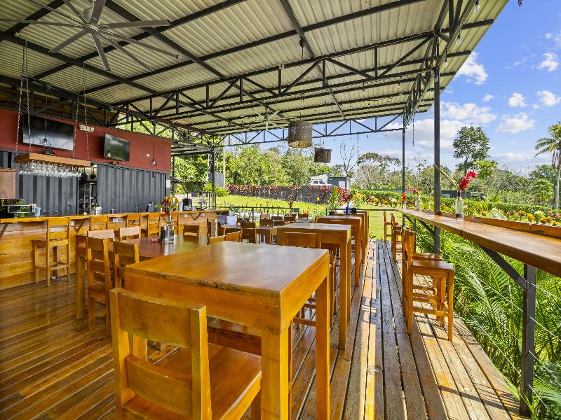 Junglo Resort & Spa image