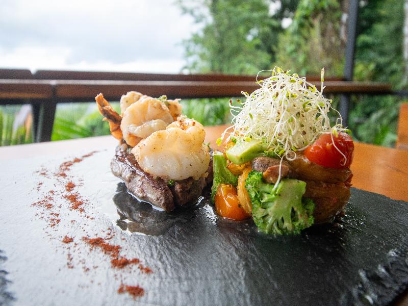 Junglo Resort & Spa image