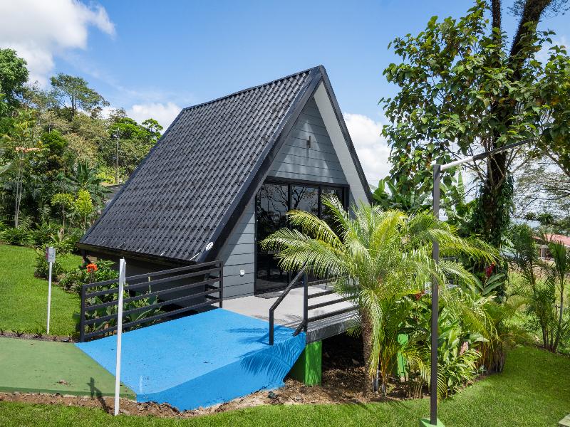 Junglo Resort & Spa image