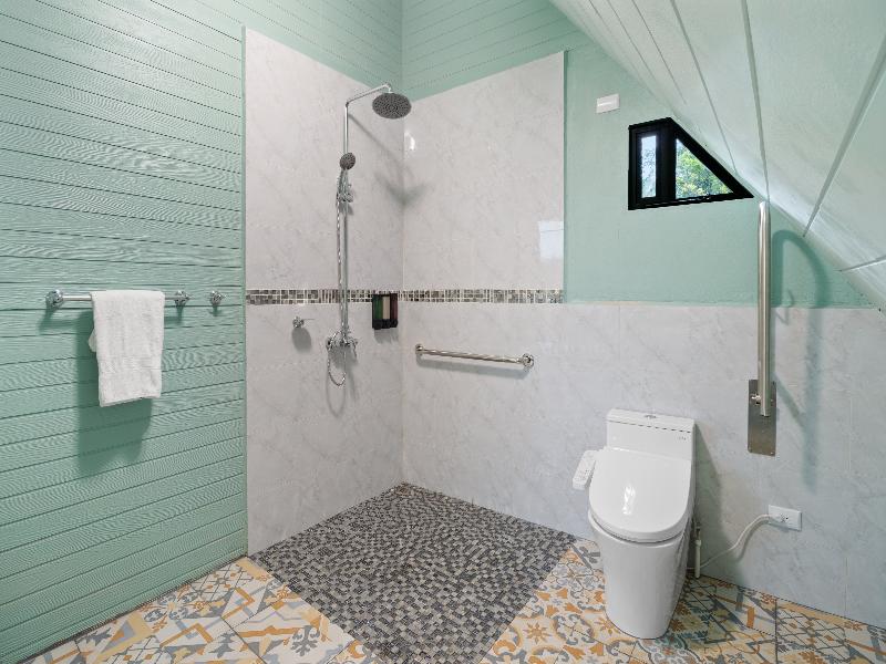 Junglo Resort & Spa image