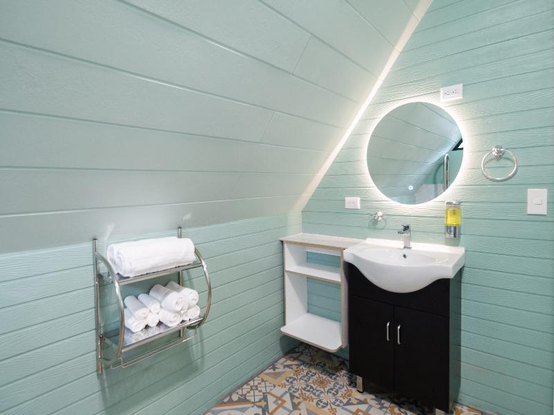 Junglo Resort & Spa image