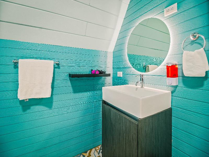 Junglo Resort & Spa image