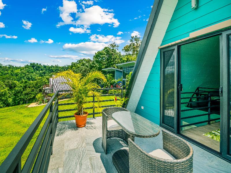Junglo Resort & Spa image