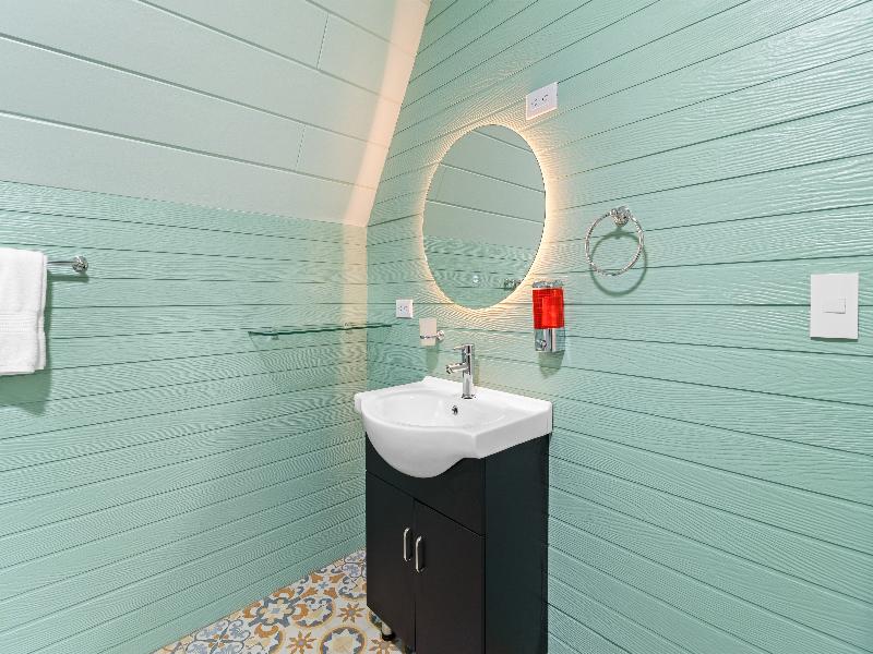 Junglo Resort And Spa image