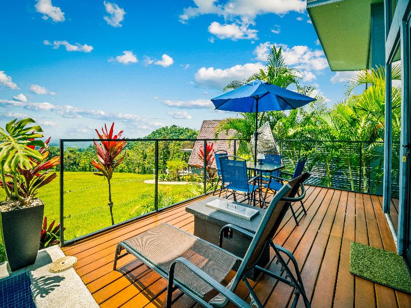 Junglo Resort And Spa image