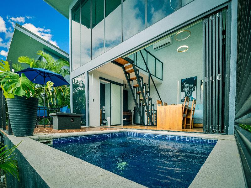 Junglo Resort And Spa image