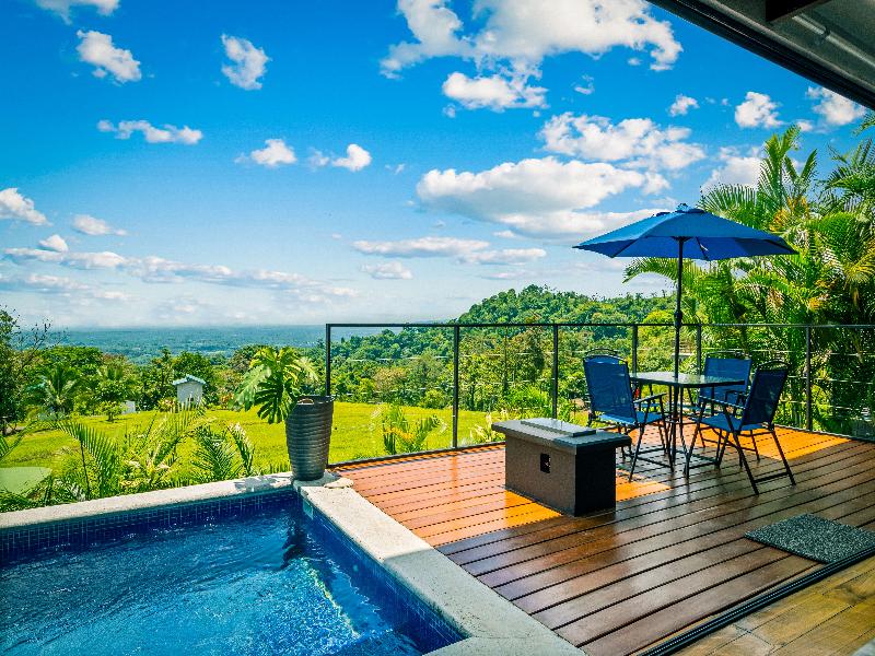 Junglo Resort And Spa image