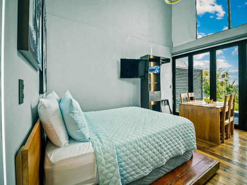 Junglo Resort And Spa image