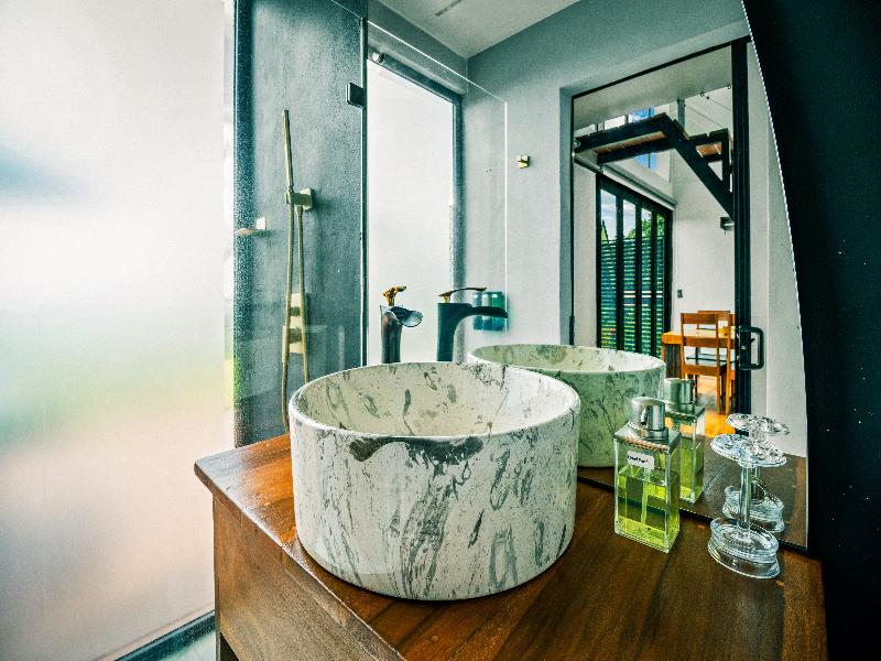 Junglo Resort And Spa image